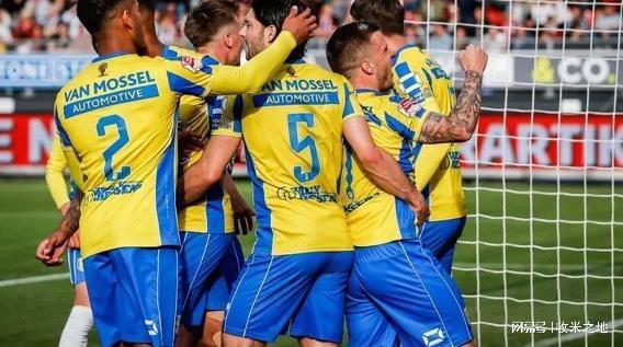 在河面上回 在河面上回