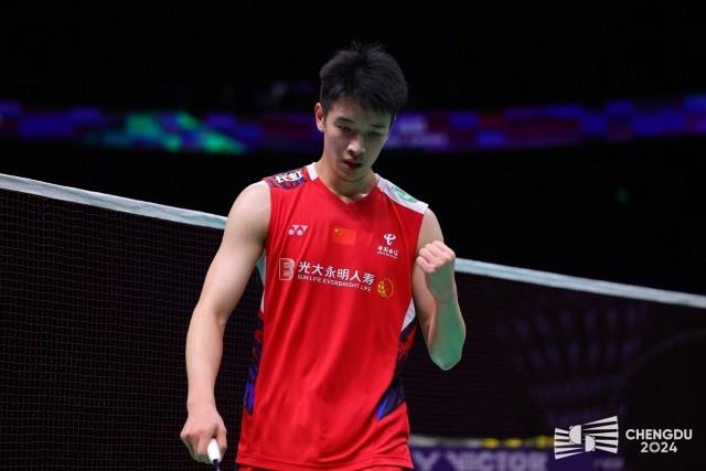 夺得多项荣 夺得多项荣