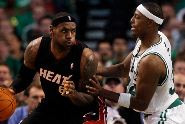 带动球队取 带动球队取